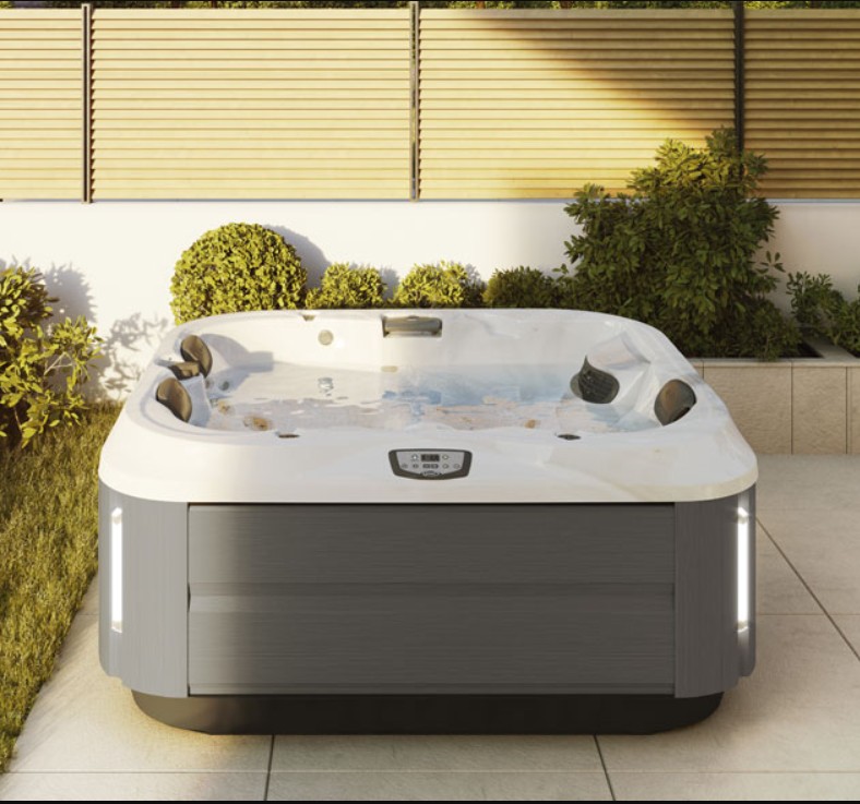 Jacuzzi J-315